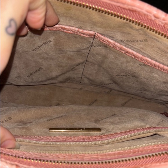 Brahmin Mini Asher Coral Poppy
Melbourne Leather Tote Bag Purse 🩷 - Picture 13 of 17